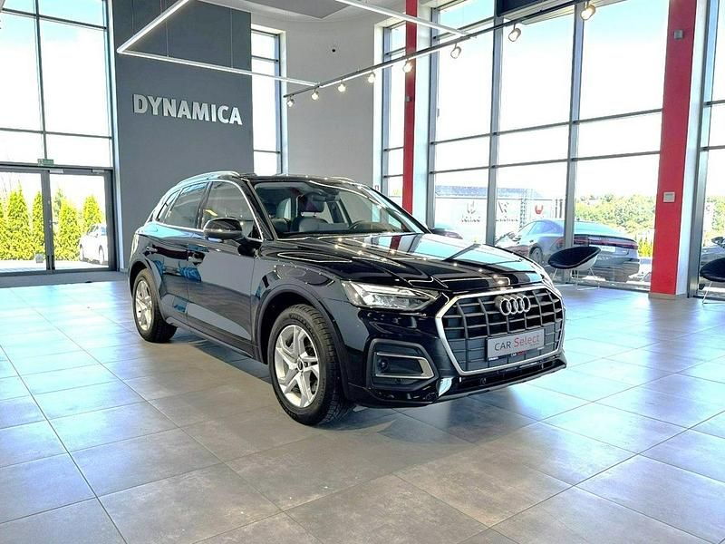 Czarny Używany 2021 Audi Q5 Premium SUV | 124 900 zł - Obraz 1/3