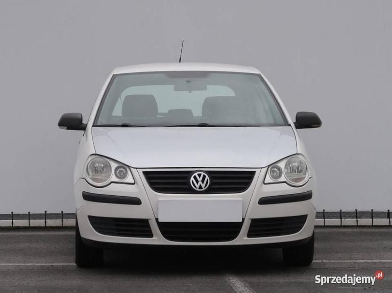 Biały Używany 2007 VW Polo Hatchback | 5999 zł (Uczciwa cena) - Obraz 1/4