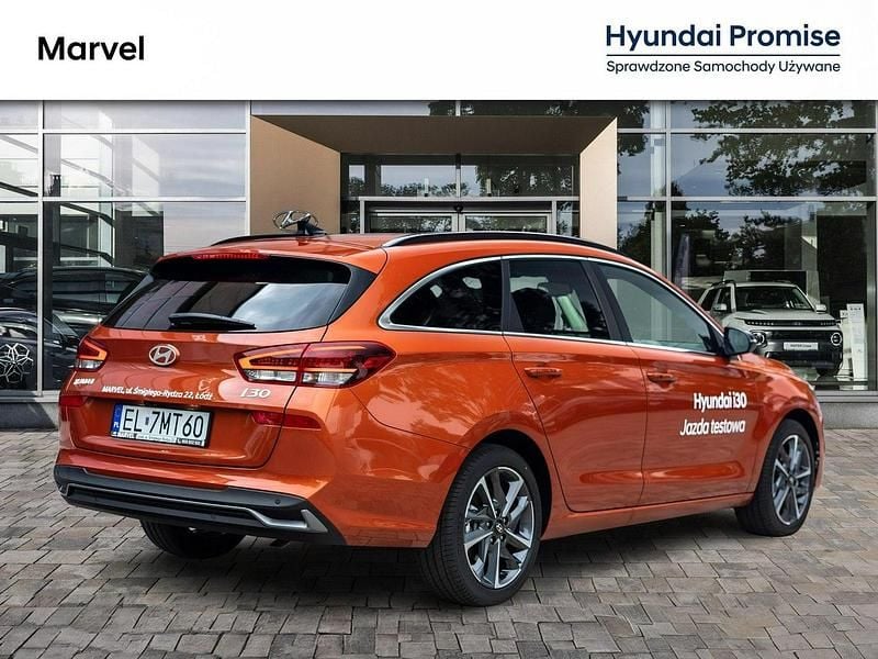 Używany Hyundai i30 140 KM (102 kW) 2025 Pomarańczowy (metalik) Kombi