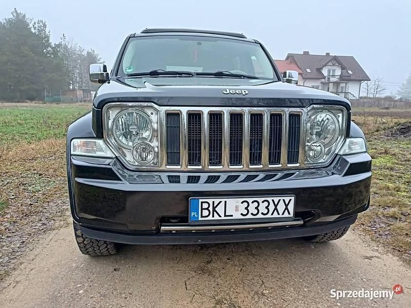 Czarny Używany 2008 Jeep Cherokee SUV | 31 000 zł - Obraz 1/4