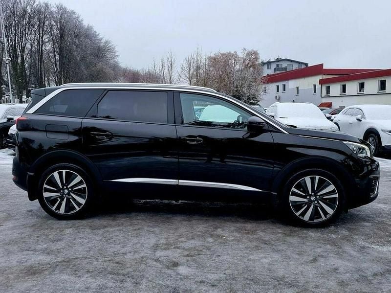 Używany Peugeot 5008 130 KM (95 kW) 2018 Czarny SUV