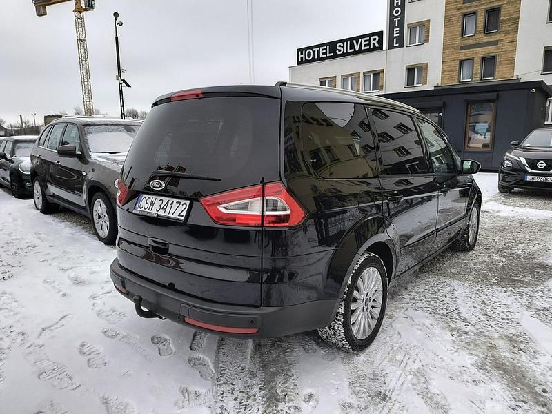 Używany Ford Galaxy 140 KM (102 kW) 2015 Czarny (metalik) Minivan