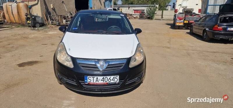 Czarny Używany 2008 Opel Corsa Hatchback | 3300 zł (Uczciwa cena) - Obraz 1/4