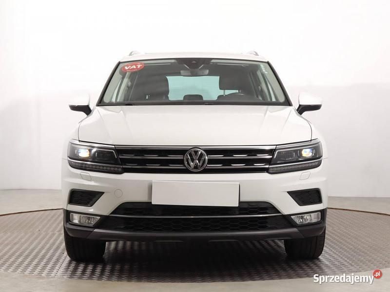 Biały Używany 2016 VW Tiguan SUV | 84 999 zł (Drogi) - Obraz 1/4