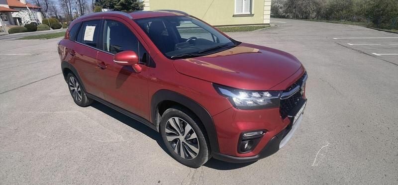Używany Suzuki SX4 S-Cross 129 KM (94 kW) 2023 Czerwony SUV