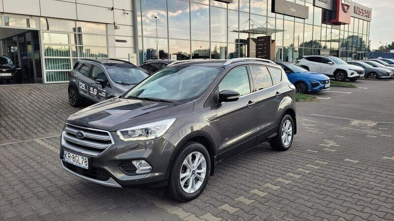 Używany Ford Kuga 182 KM (133 kW) 2018 Grafitowy (metalik) SUV