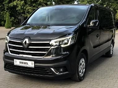 Czarny (metalik) Używany 2022 Renault Trafic Van | 119 500 zł - Obraz 1/4
