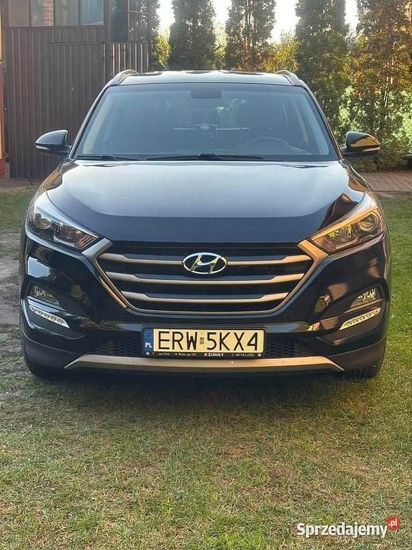 Używany Hyundai Tucson 2016 Czarny SUV