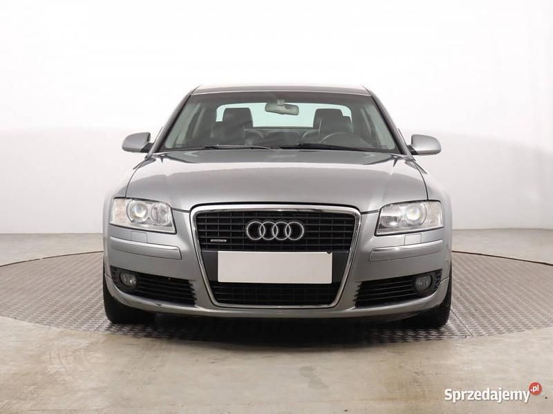 Używany Audi A8 326 KM (239 kW) 2006 Szary Sedan/Limuzyna