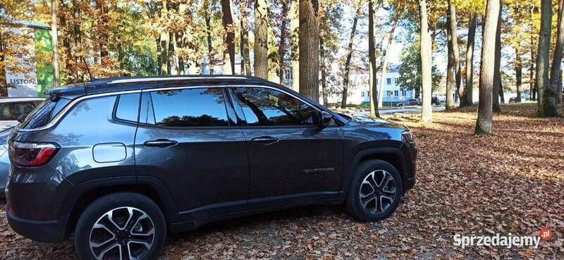 Grafitowy Używany 2021 Jeep Compass SUV | 99 500 zł (Drogi) - Obraz 1/4