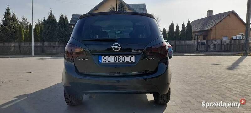Używany Opel Meriva Cosmo 2014 Czarny Minivan