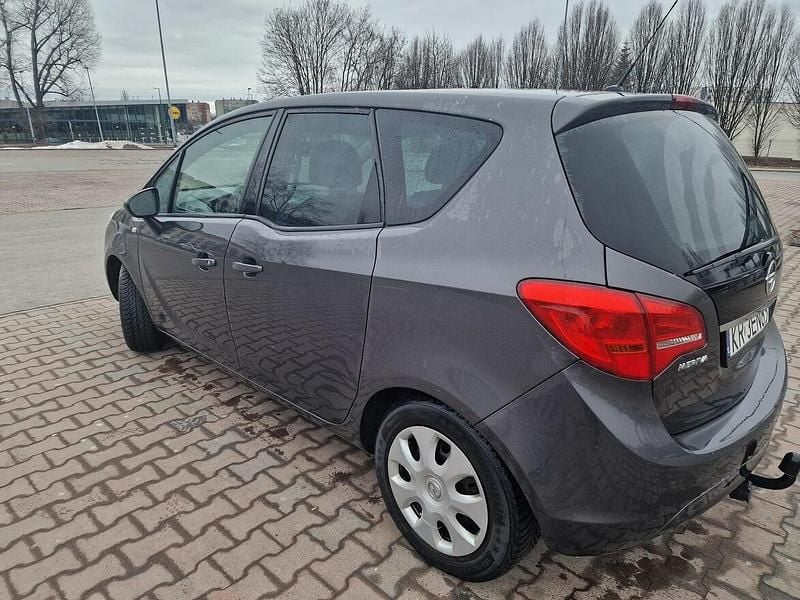 Używany Opel Meriva 2010 Szary Minivan