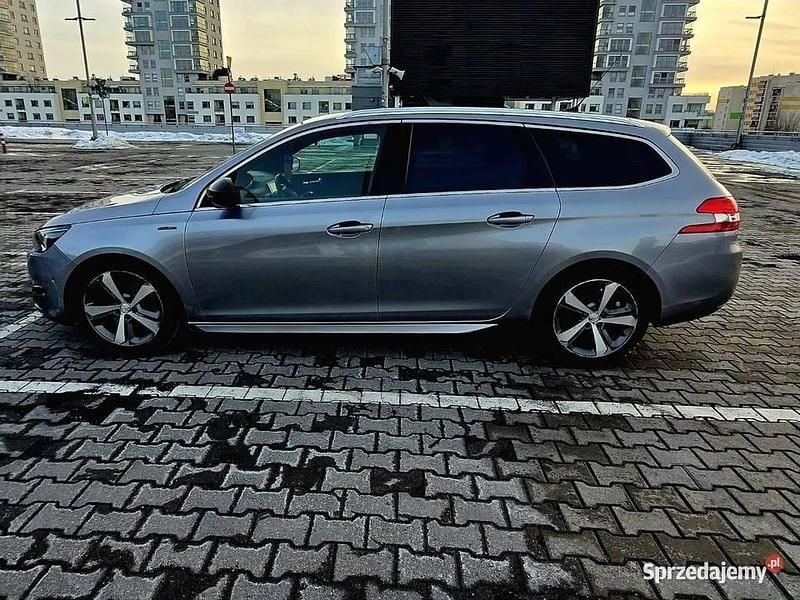 Używany Peugeot 308 GT-line 2015 Srebrny Kombi