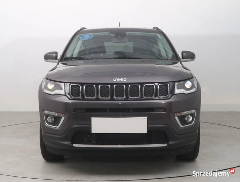 Szary Używany 2019 Jeep Compass SUV | 79 999 zł (Uczciwa cena) - Obraz 1/4