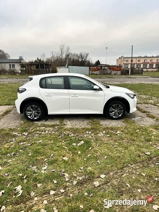 Używany Peugeot e-208 2021 Hatchback