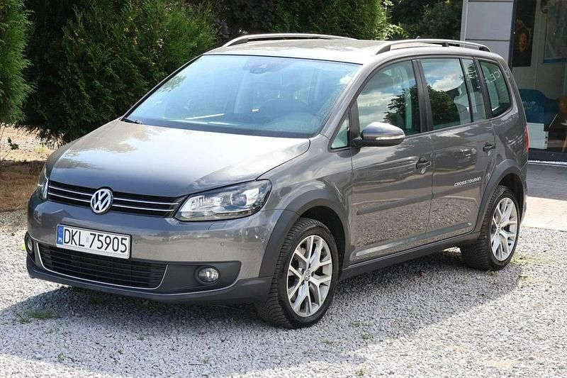 Szary (metalik) Używany 2014 VW Touran Minivan | 51 400 zł - Obraz 1/4