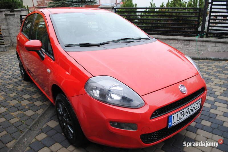Czerwony Używany 2012 Fiat Punto Hatchback | 16 750 zł (Uczciwa cena) - Obraz 1/4