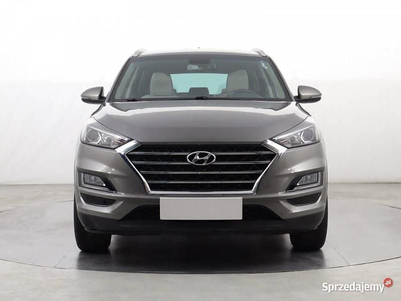 Szary Używany 2018 Hyundai Tucson SUV | 78 499 zł (Uczciwa cena) - Obraz 1/4