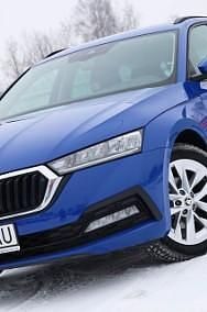Używany Skoda Octavia 115 KM (84 kW) 2022 Niebieski Kombi