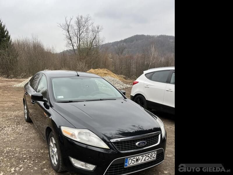 Czarny Używany 2007 Ford Mondeo Hatchback | 12 500 zł - Obraz 1/4