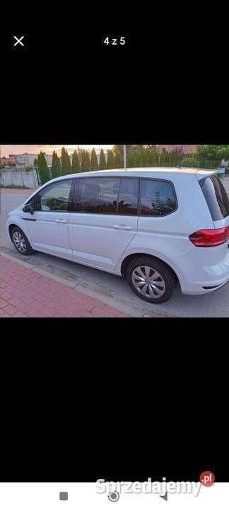 Biały Używany 2017 VW Touran Minivan | 48 500 zł (Uczciwa cena) - Obraz 1/4