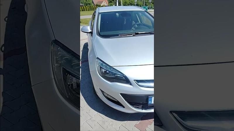 Srebrny Używany 2013 Opel Astra Kombi | 18 999 zł (Dobra cena) - Obraz 1/4