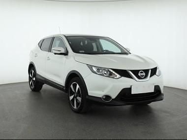 Biały Używany 2016 Nissan Qashqai SUV | 48 999 zł (Uczciwa cena) - Obraz 1/4