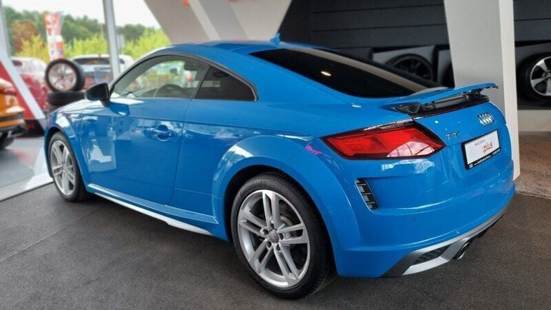 Używany Audi TT Ambiente 245 KM (180 kW) 2021 Niebieski Coupe