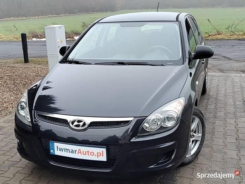 Używany Hyundai i30 2010 Czarny Hatchback