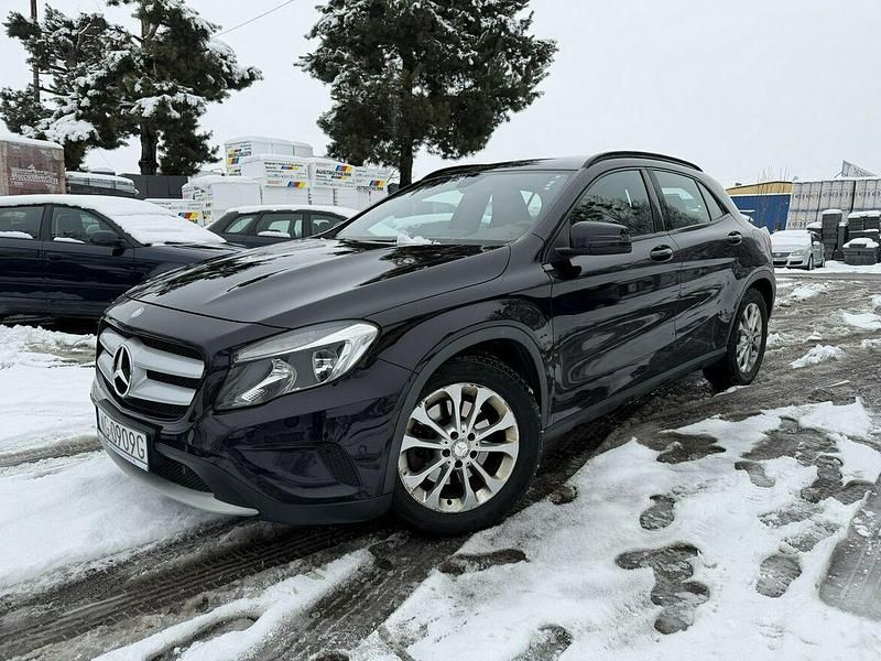 Używany Mercedes GLA250 211 KM (155 kW) 2014 Inny kolor SUV