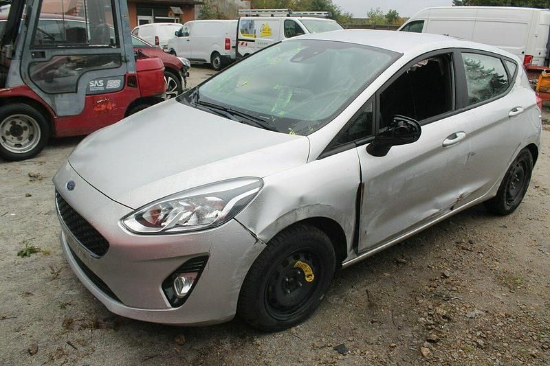 Srebrny Używany 2019 Ford Fiesta Hatchback | 25 900 zł - Obraz 1/4