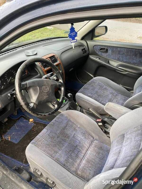Używany Mazda 626 1999