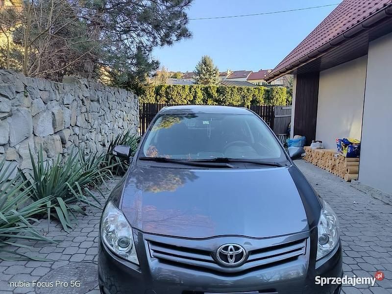 Używany 2010 Toyota Auris | 14 900 zł (Uczciwa cena) - Obraz 1/4