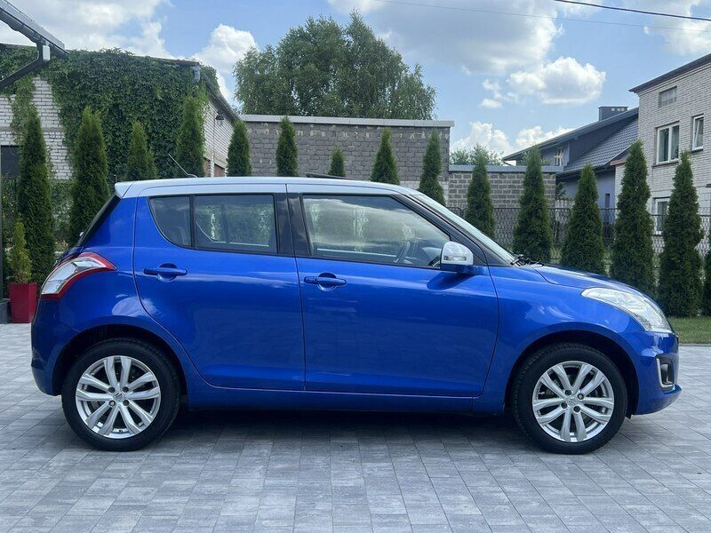 Używany Suzuki Swift 96 KM (70 kW) 2014 Niebieski Hatchback