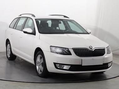 Używany Skoda Octavia 150 KM (110 kW) 2015 Biały Hatchback