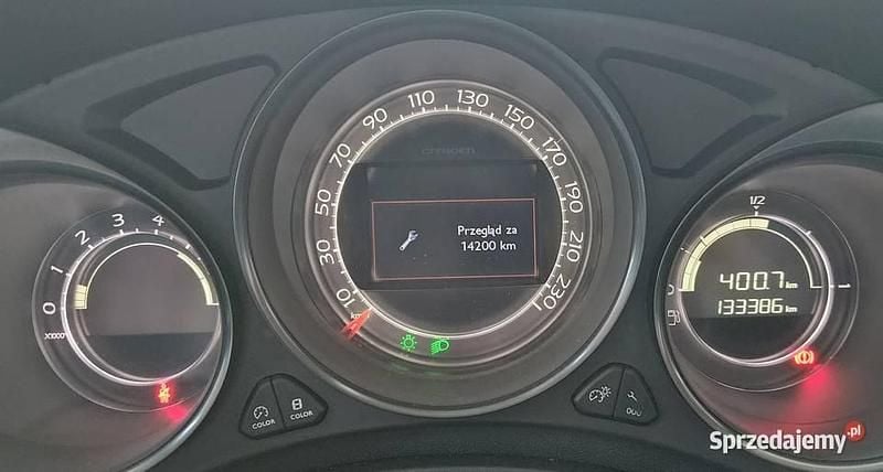 Używany Citroën C4 Exclusive 150 KM (110 kW) 2010 Srebrny Hatchback