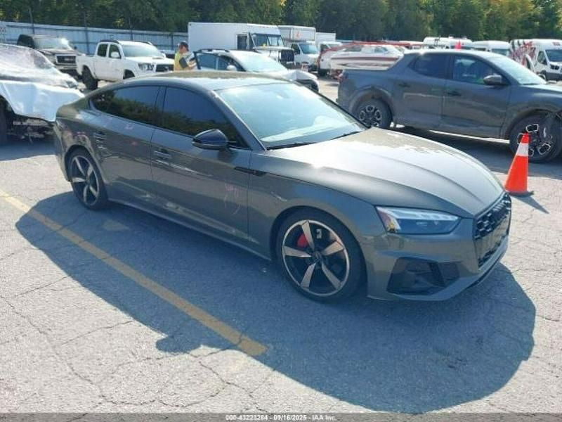 Szary Używany 2023 Audi A5 S-Line Coupe | 90 920 zł - Obraz 1/3