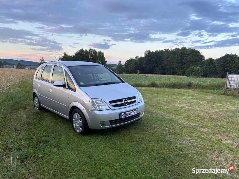 Używany Opel Meriva 105 KM (77 kW) 2006 Srebrny Minivan