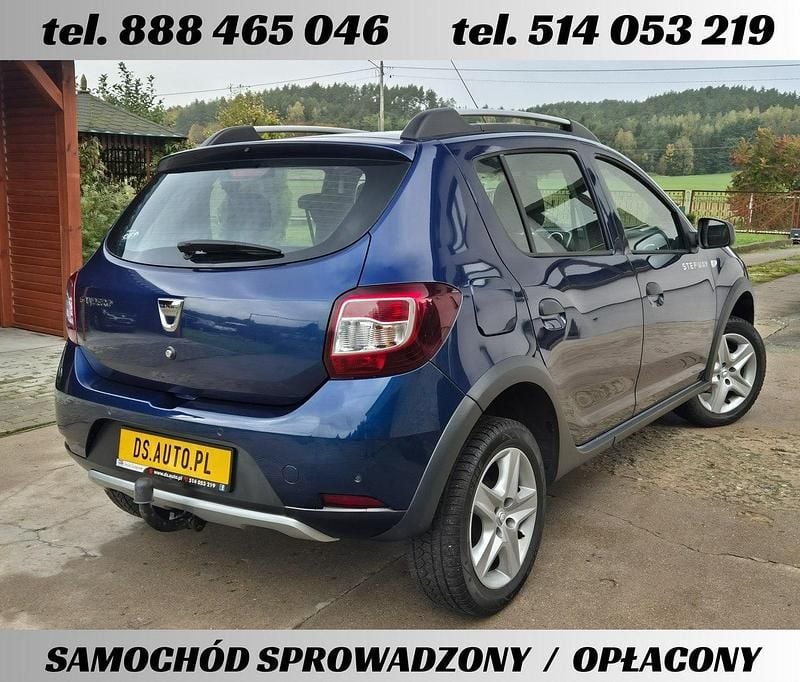 Używany Dacia Sandero Stepway 90 KM (66 kW) 2016 Niebieski (metalik) Hatchback