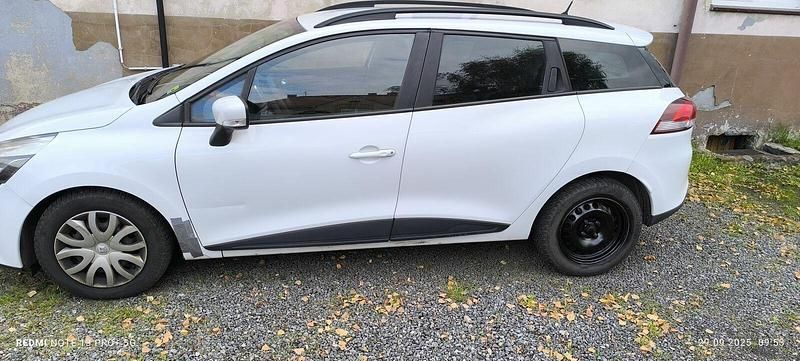 Używany Renault Clio GrandTour 90 KM (66 kW) 2015 Biały Kombi