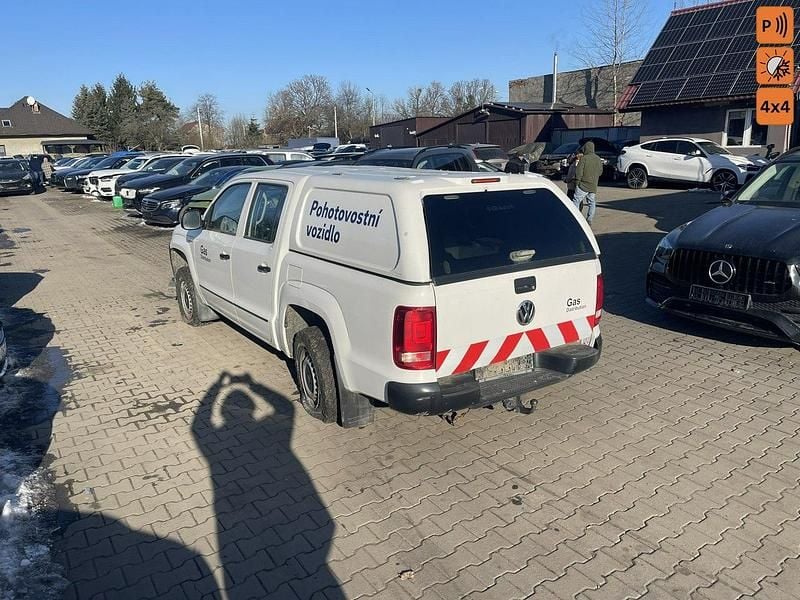 Używany VW Amarok 163 KM (119 kW) 2019 Biały Pickup