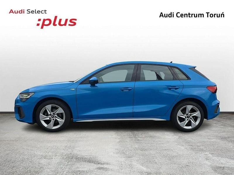 Używany Audi A3 S-Line 150 KM (110 kW) 2021 Niebieski Hatchback