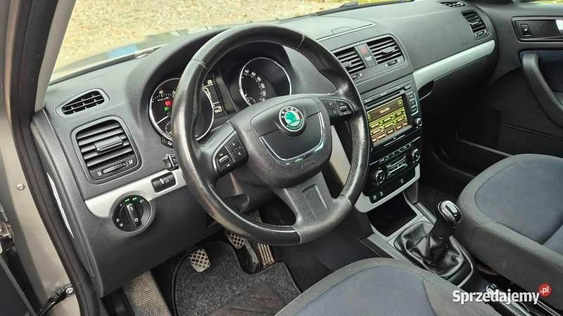 Używany Skoda Yeti 2013 Szary SUV