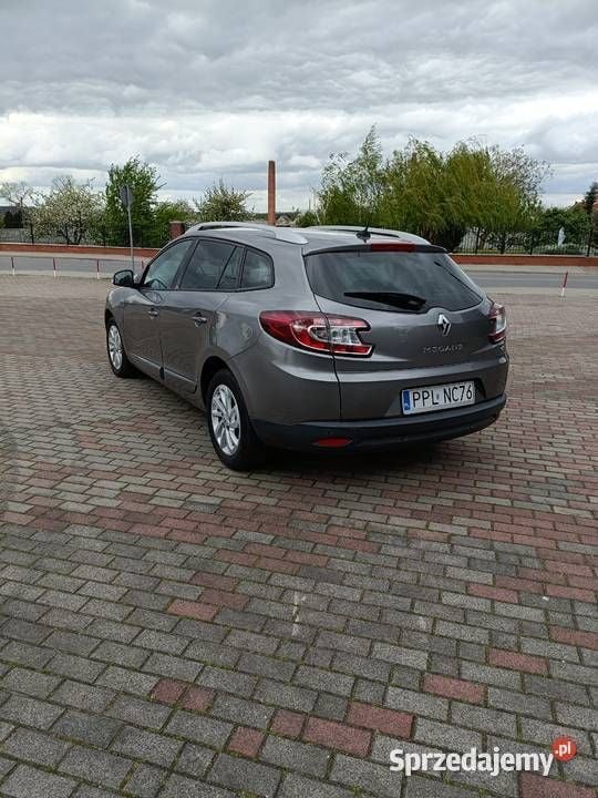Używany Renault Mégane III 2013 Szary Sedan/Limuzyna