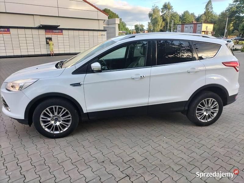 Biały Używany 2014 Ford Kuga Titanium SUV | 34 500 zł (Dobra cena) - Obraz 1/4