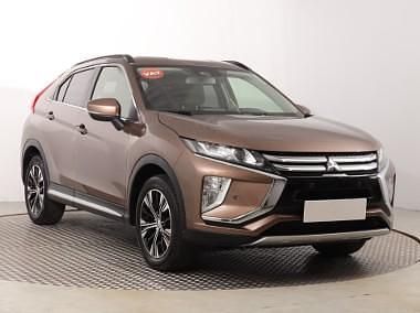 Brązowy Używany 2018 Mitsubishi Eclipse Cross SUV | 75 999 zł (Uczciwa cena) - Obraz 1/4