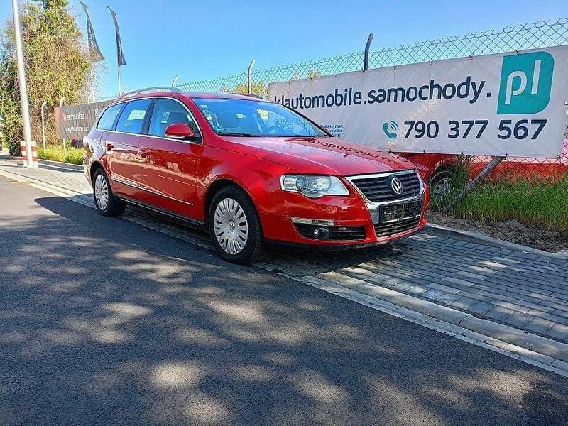 Używany VW Passat 2006 Czerwony Kombi