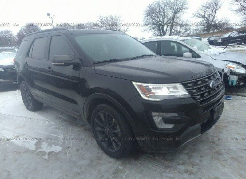 Używany Ford Explorer 290 KM (213 kW) 2017 Czarny SUV