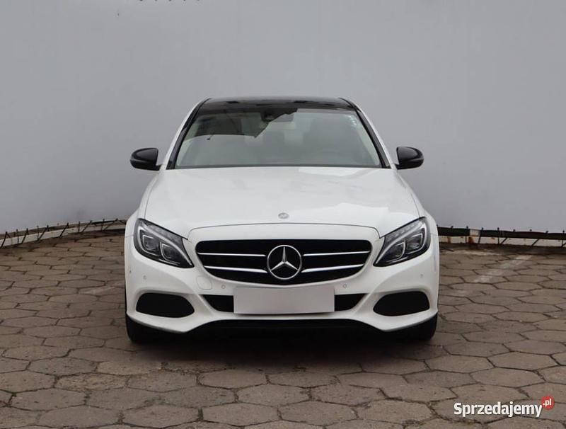 Biały Używany 2016 Mercedes C200 Sedan/Limuzyna | 69 999 zł - Obraz 1/4