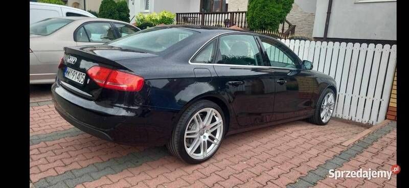 Czarny Używany 2011 Audi A4 Sedan/Limuzyna | 36 900 zł (Uczciwa cena) - Obraz 1/4